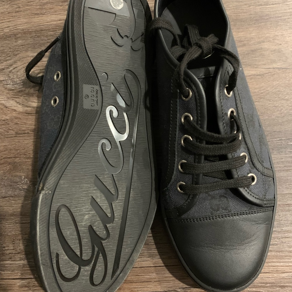 Gucci Black Lace-Up Sneakers